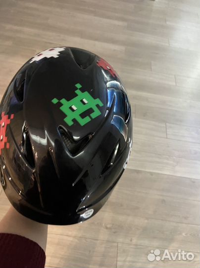 Шлем горнолыжный детский uvex