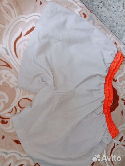 Шорты на девочку 10/12 лет