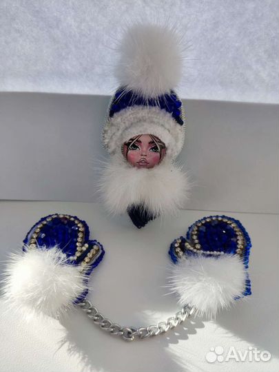 Брошь ручной работы