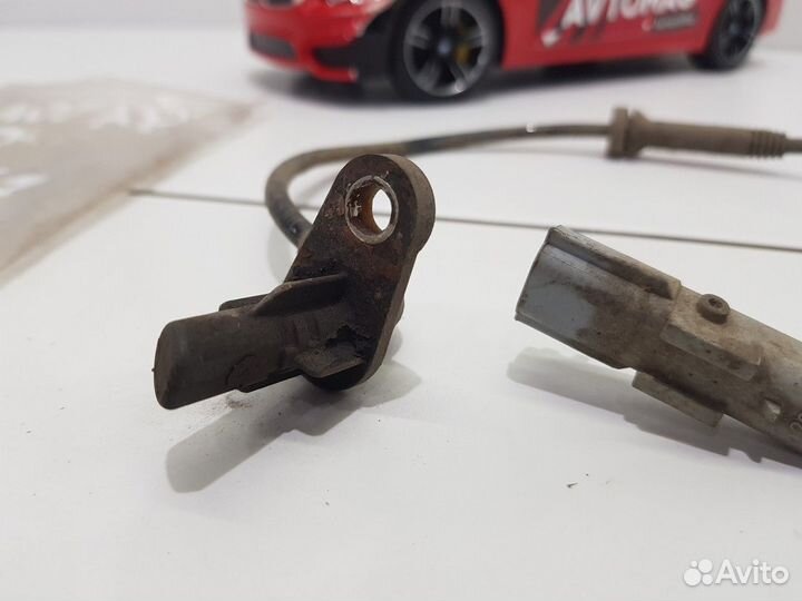 Датчик ABS задний правый (Renault Logan)