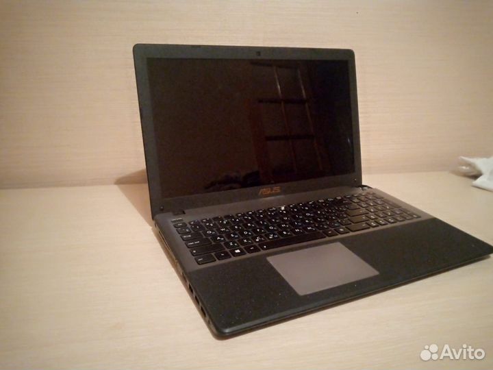 Ноутбук asus