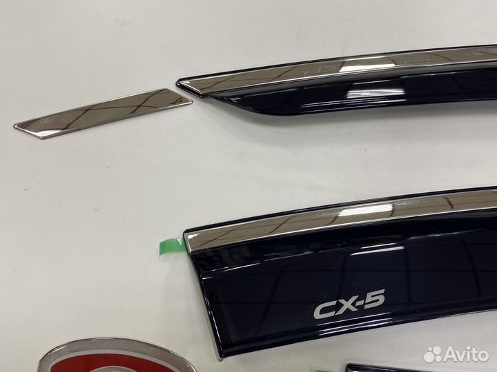 Дефлектора на окна 6 частей Mazda CX-5 2018+