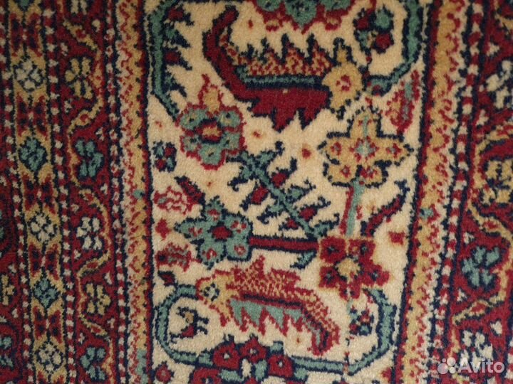 Ковёр шерстяной