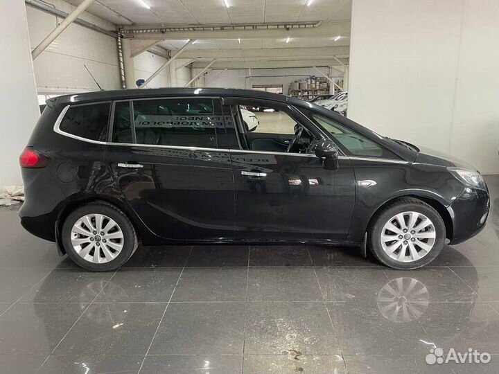 Opel Zafira 1.4 AT, 2013, 109 947 км