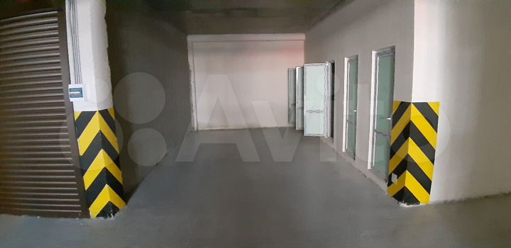 Машиноместо, 18 м²