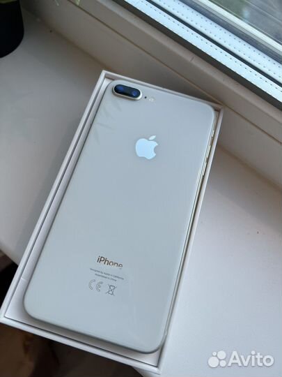 iPhone 8 Plus, 64 ГБ