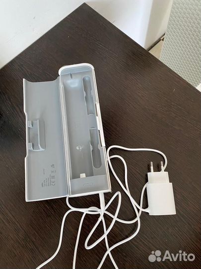 Чехол braun Oral-B + зарядное устройство