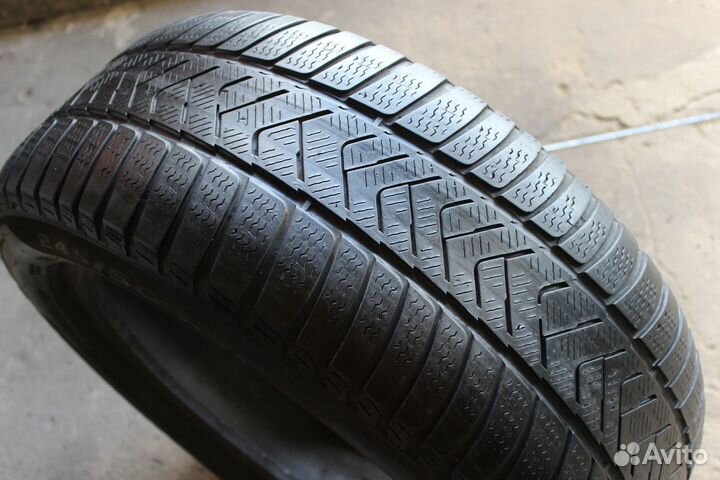 Pirelli Winter Sottozero 3 245/50 R18 104V