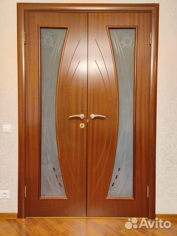 Межкомнатная двустворчетая дверьбу120см с коробкой