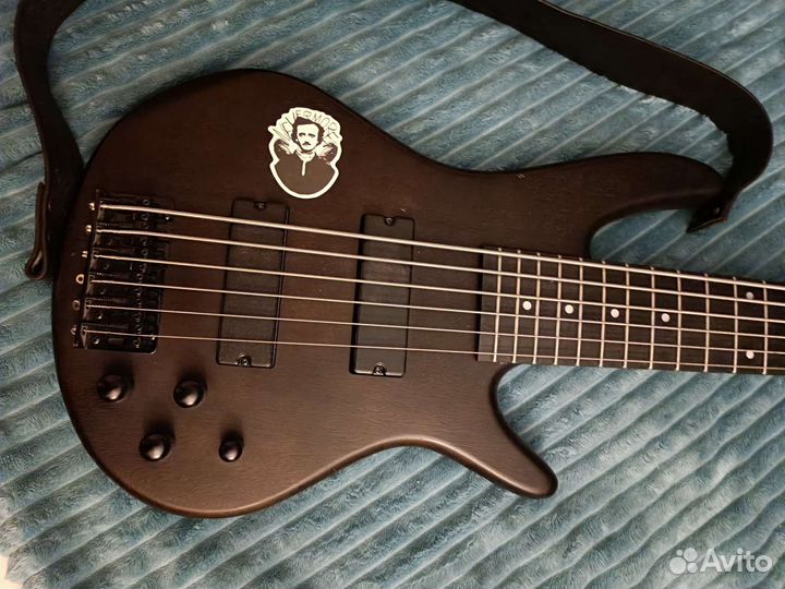 Бас гитара ibanez