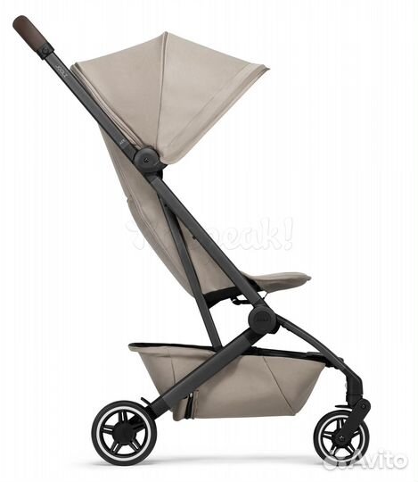 Лёгкая прогулочная коляска Joolz Aer+