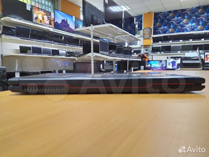 Топовый MSI 17.3 I5 7300HQ GTX 1050 SSD HDD