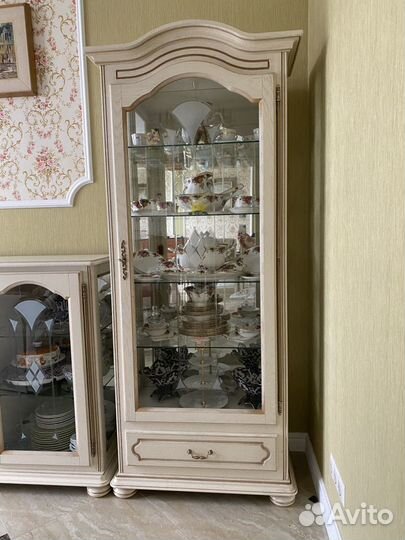 Буфет + 2 серванта