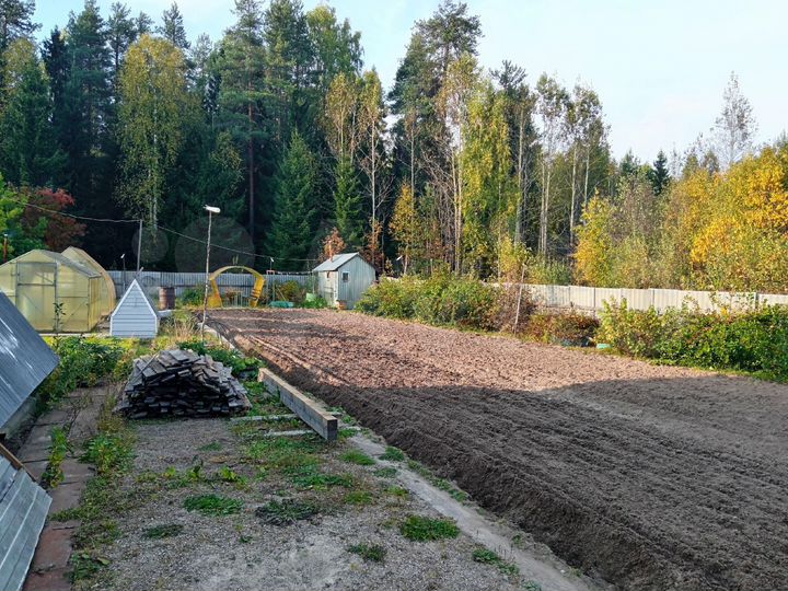 Дача 30 м² на участке 10 сот.