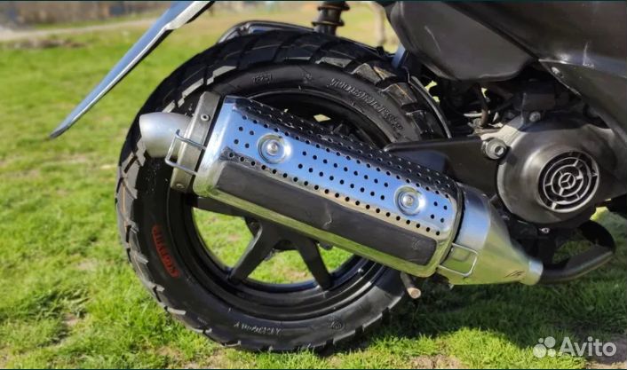 Скутер Suzuki 50