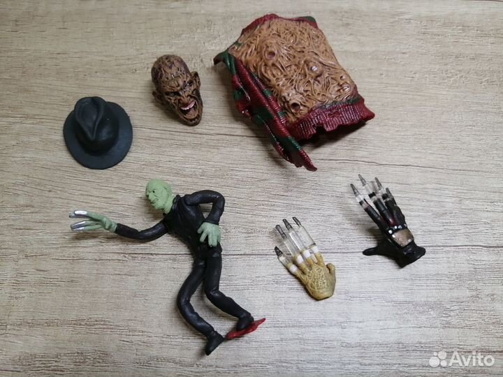 Коллекционная фигурка Фредди Крюгер