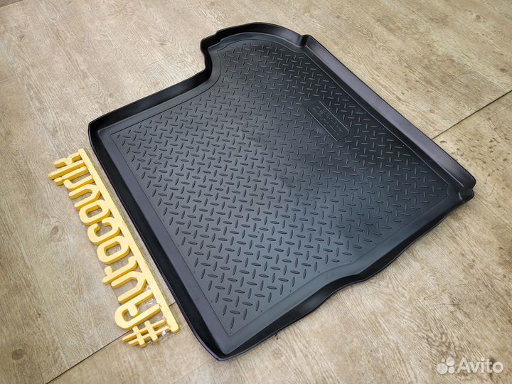 Коврик в багажник Mitsubishi Outlander XL