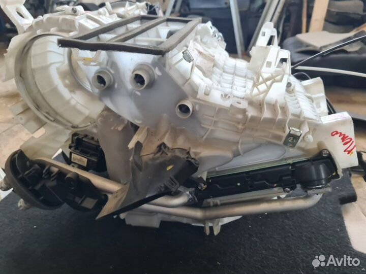 Корпус печки Peugeot 308 хэтчбек 1.6 EP6 2008