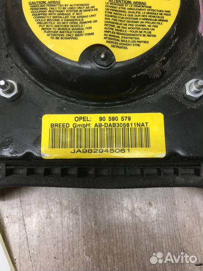 Б/У Подушка безопасности в рулевое колесо O#001