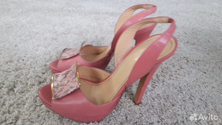 Босоножки Pollini, Италия