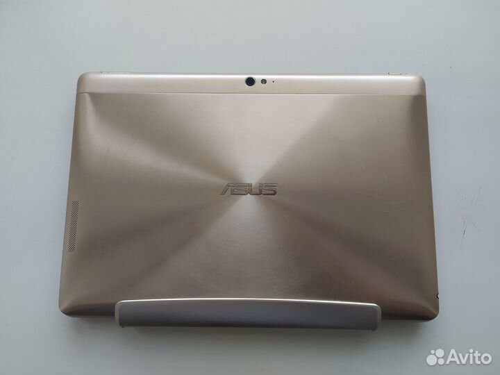 Планшет Asus Transformer Pad TF700T