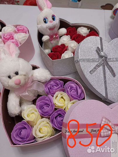 Букеты, подарки, наборы с мягкими игрушками