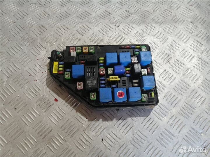 Блок предохранителей моторный Ssangyong Actyon New