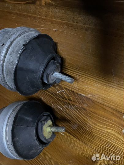 Подушка двигателя Vag