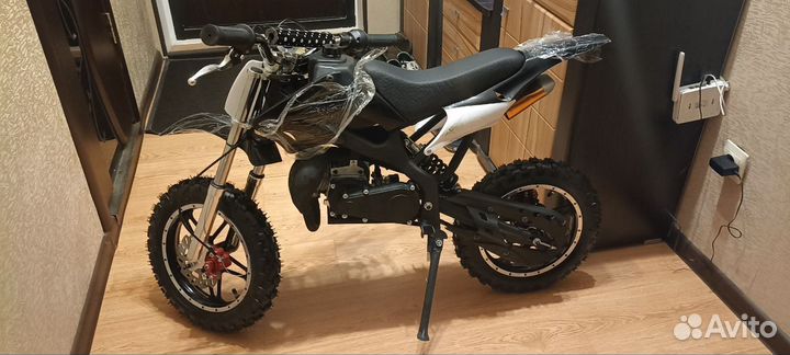 Детский бензиновый мотоцикл питбайк новый