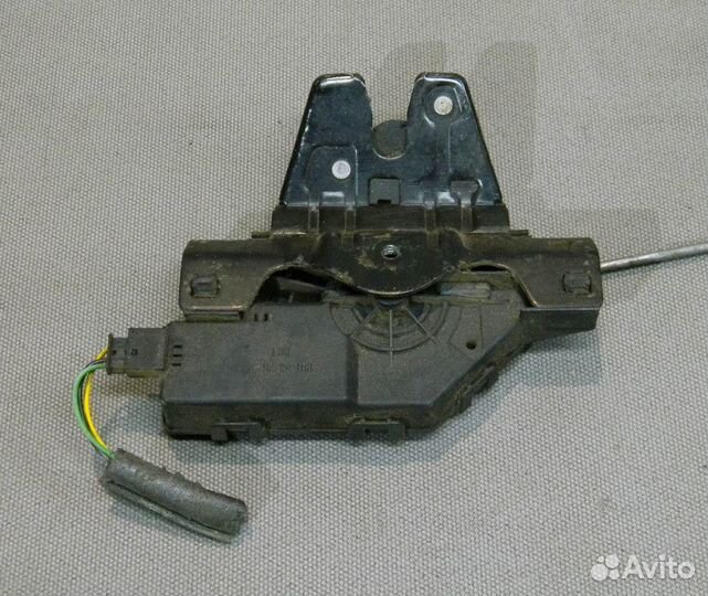 Замок багажника Rover 75