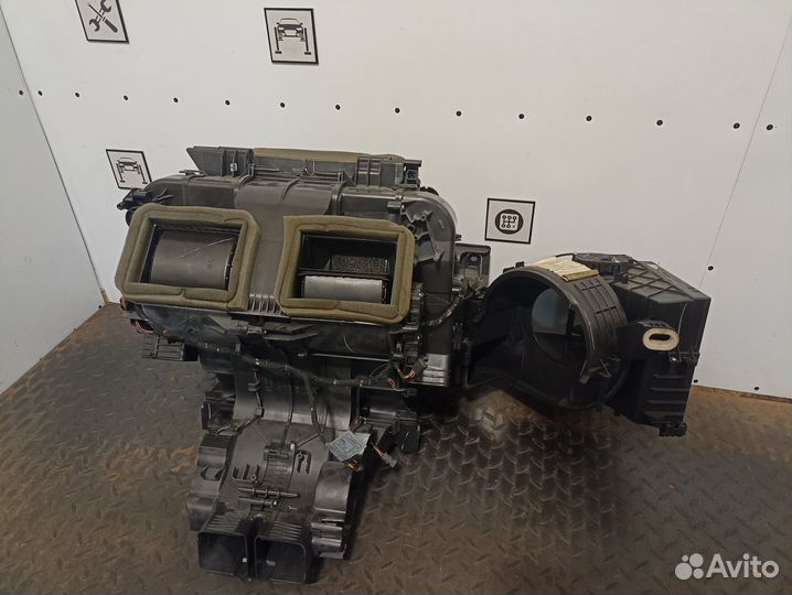 Корпус отопителя для BMW X5 E70