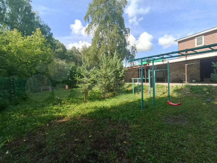 Дом 224,3 м² на участке 5 сот.