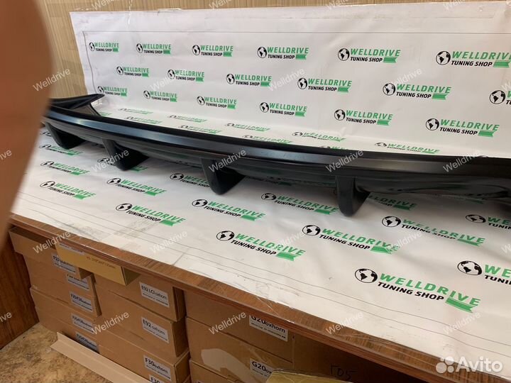 Диффузор Mitsubishi Lancer X EVO низкая тиснение