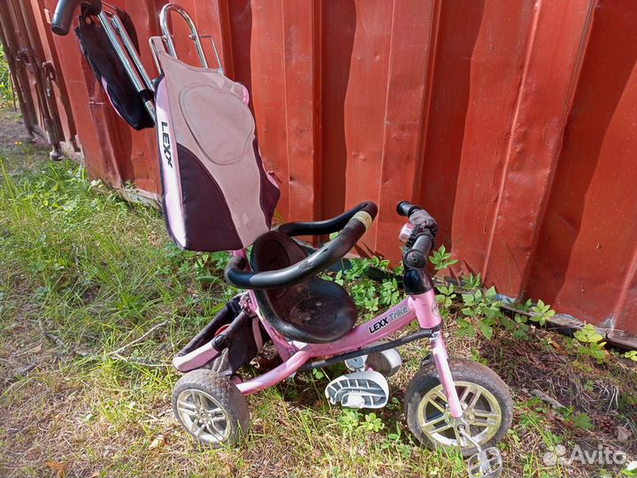 Детский трехколесный велосипед