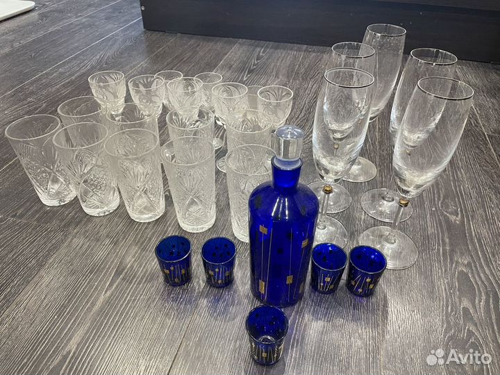 Хрустальные рюмки, бокалы, стаканы