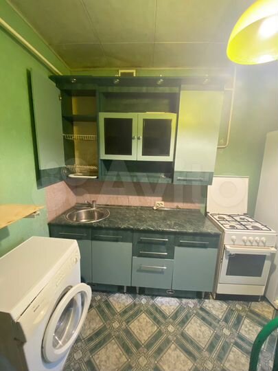 2-к. квартира, 47 м², 1/9 эт.