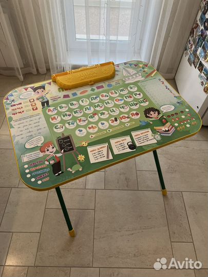 Столик детский