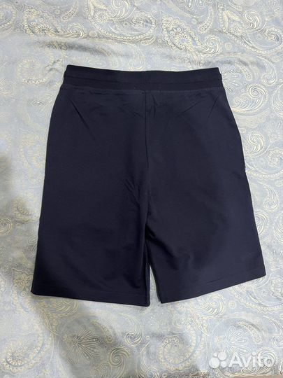 Новые шорты lacoste