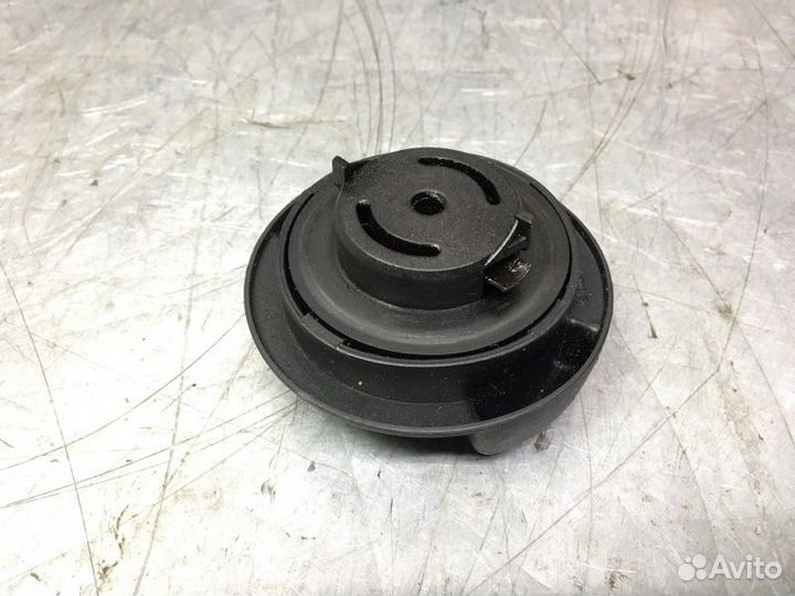 Крышка маслозаливной горловины Audi A6 C5