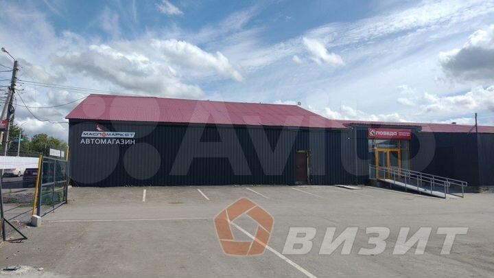 Торговая площадь возле Победы. Отдельный вход