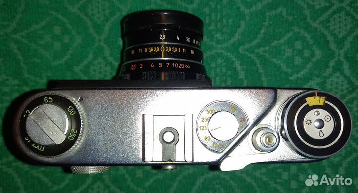 Советский плёночный фотоаппарат фэд 5в