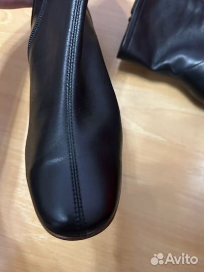 Ботильоны by far