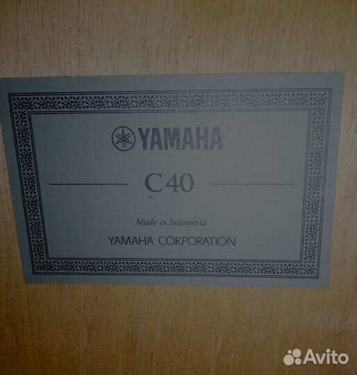 Классическая гитара Yamaha C40