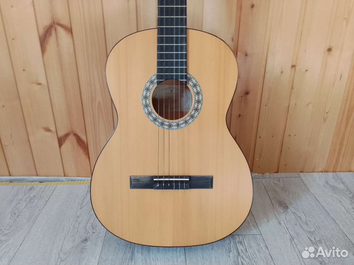 Акустическая гитара Cremona. Чехия 4/4
