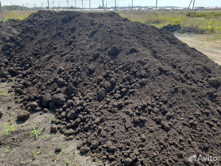 Чернозём без корней, камней. Перегной