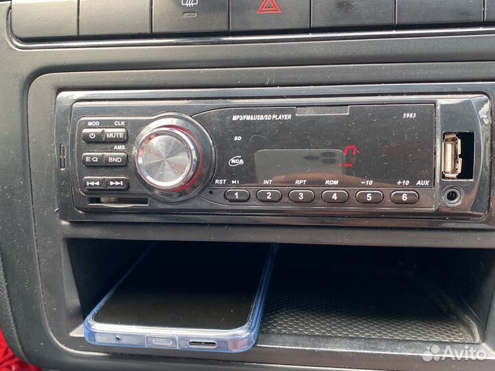 Продам магнитолу
