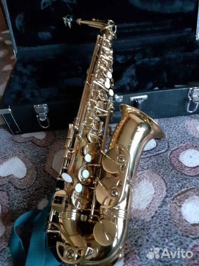 Саксофон альт