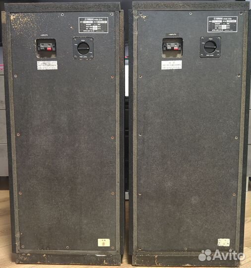 Акустическая система Yamaha NS-390