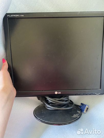 Монитор LG