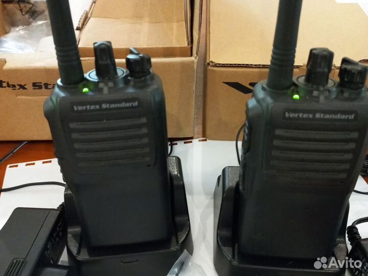 Радиостанция vertex standard 2 штуки